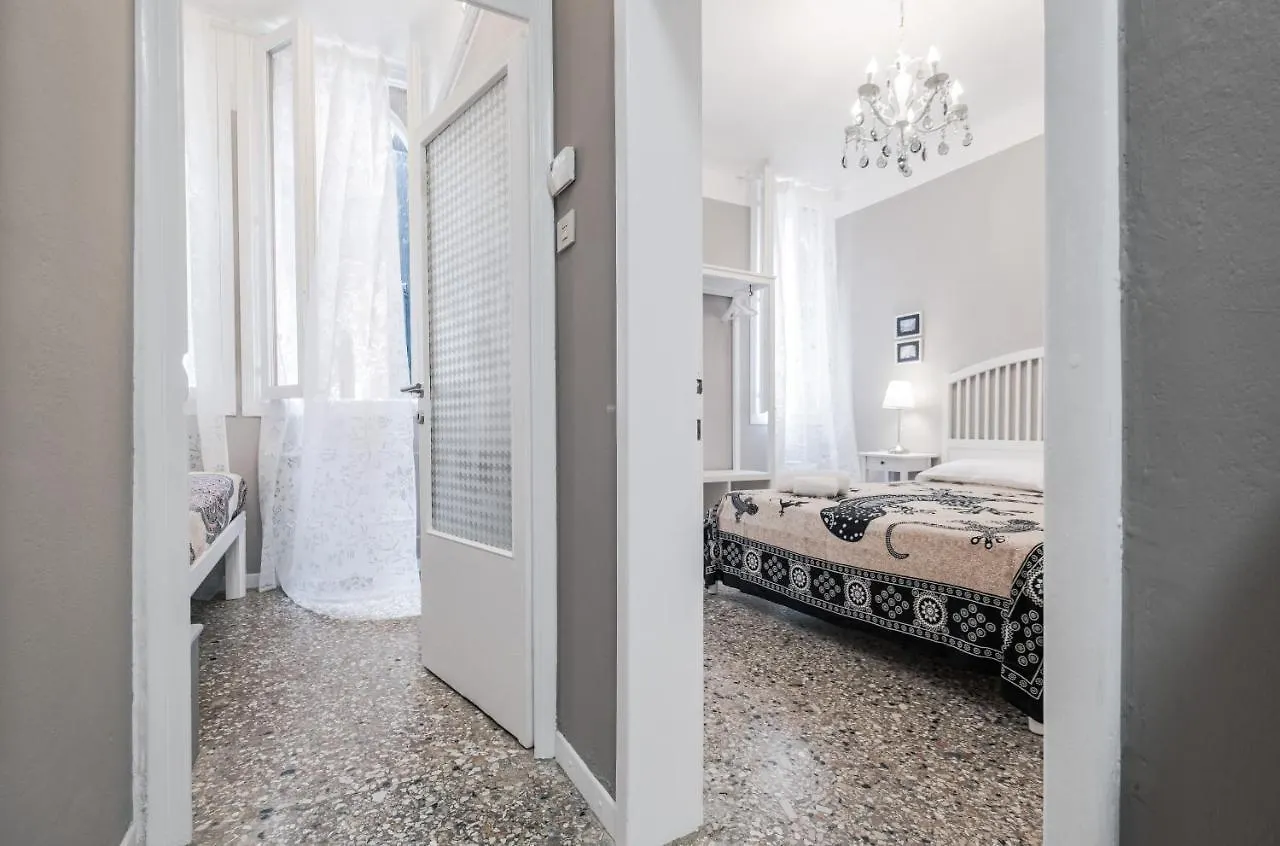 Apartment Appartamento Ai Greci Residenza Quaggio Venice