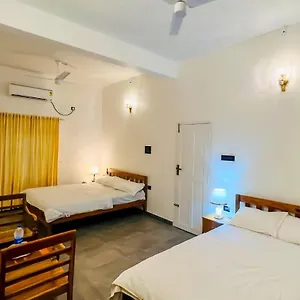 Elzas , Kochi India